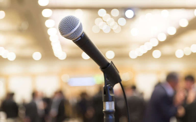 How to Choose the Right Microphone for Your Event